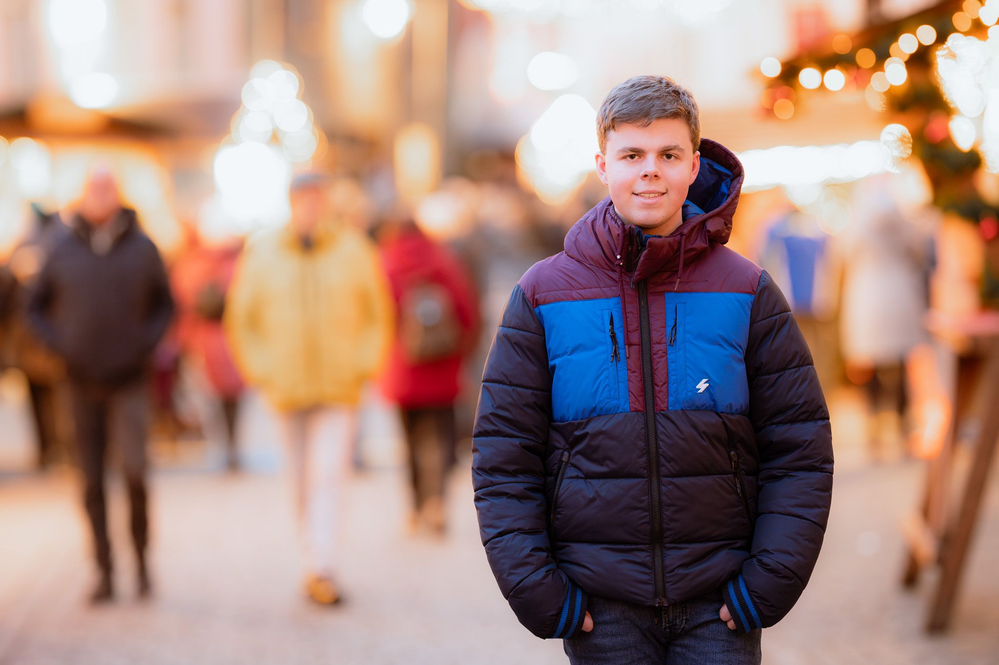 Leon Bußkamp auf dem Soester Weihnachtsmarkt.